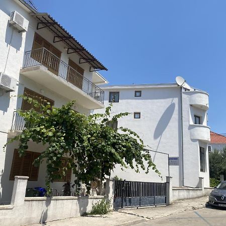 Apartments Gabrijela 비오그라드나모루 외부 사진
